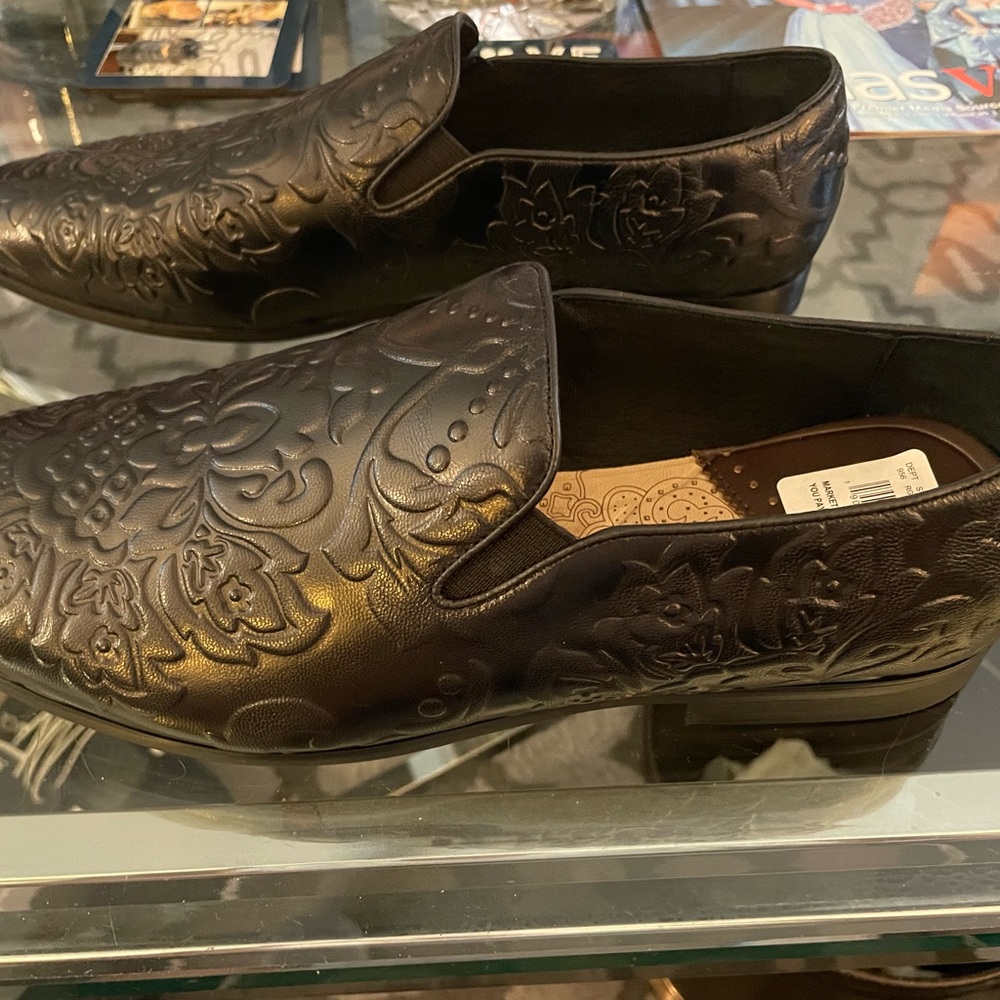 Robert Graham Shoes